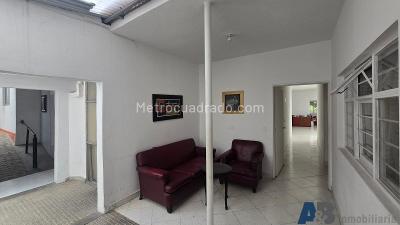 Casa de 3 alcobas en venta en Buenos Aires, Medellín, 116 m² · foto 14 de 16