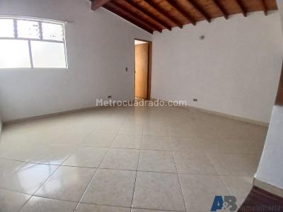 Apartamento de 4 alcobas en arriendo en El Velodromo, Medellín, 120 m² · foto 8 de 20