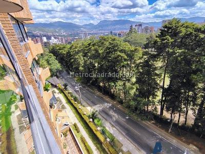 Apartamento de 4 alcobas en arriendo en El Poblado, Medellín, 195 m² · foto 8 de 20