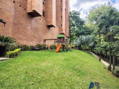 Apartamento de 4 alcobas en arriendo en El Poblado, Medellín, 195 m² · foto 20 de 20