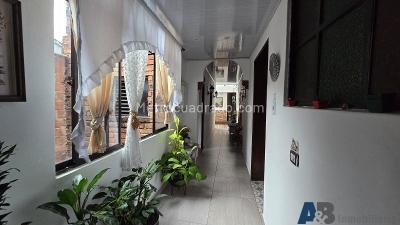 Apartamento de 4 alcobas en venta en Las Margaritas, Envigado, 150 m² · foto 14 de 20
