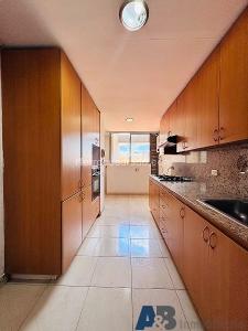 Apartamento de 4 alcobas en arriendo en El Poblado, Medellín, 150 m² · foto 2 de 20