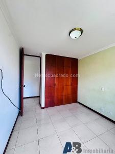 Apartamento de 4 alcobas en arriendo en El Poblado, Medellín, 150 m² · foto 12 de 20
