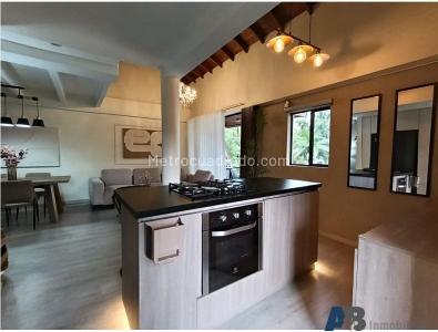 Apartamento de 4 alcobas en venta en El Poblado, Medellín, 105 m² · foto 3 de 14