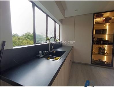 Apartamento de 4 alcobas en venta en El Poblado, Medellín, 105 m² · foto 4 de 14