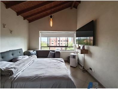 Apartamento de 4 alcobas en venta en El Poblado, Medellín, 105 m² · foto 9 de 14