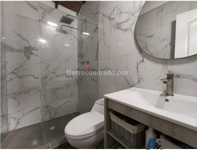 Apartamento de 4 alcobas en venta en El Poblado, Medellín, 105 m² · foto 13 de 14