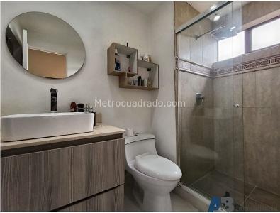 Apartamento de 4 alcobas en venta en El Poblado, Medellín, 105 m² · foto 14 de 14