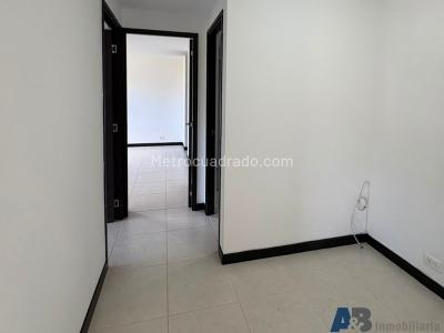 Apartamento de 2 alcobas en arriendo en La Castellana, Medellín, 64 m² · foto 7 de 17