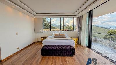 Casa de 3 alcobas en venta en Belen, Medellín, 620 m² · foto 13 de 20