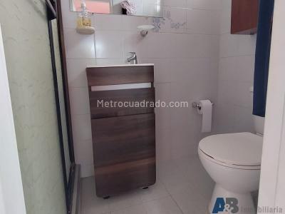 Casa en venta en Simon Bolivar, Itagüí · foto 10 de 14