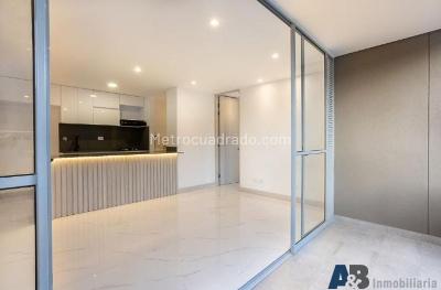 Apartamento de 2 alcobas en venta en San Jose, Sabaneta, 76 m² · foto 10 de 17
