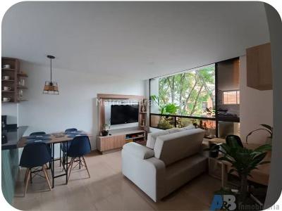 Apartaestudio en arriendo en Los Colores, Medellín, 45 m² · foto 3 de 15