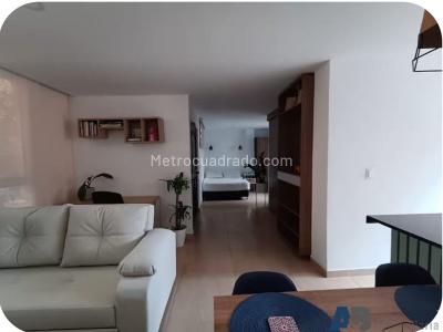 Apartaestudio en arriendo en Los Colores, Medellín, 45 m² · foto 6 de 15
