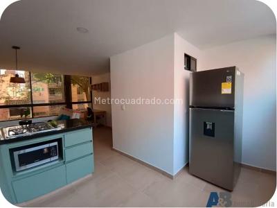 Apartaestudio en arriendo en Los Colores, Medellín, 45 m² · foto 9 de 15