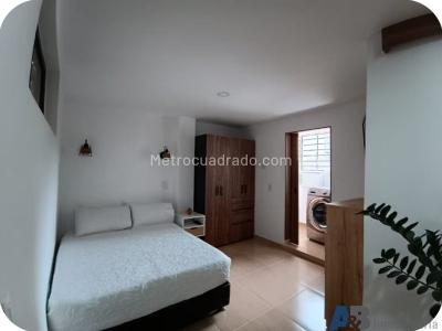 Apartaestudio en arriendo en Los Colores, Medellín, 45 m² · foto 13 de 15