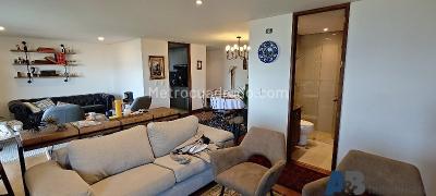 Apartamento de 2 alcobas en venta en El Poblado, Medellín, 118 m² · foto 2 de 20