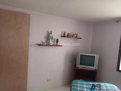 Casa de 4 alcobas en venta en Belencito, Medellín, 170 m² · foto 8 de 16
