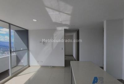Apartamento de 2 alcobas en venta en Las Lomitas, Sabaneta, 70 m² · foto 4 de 11