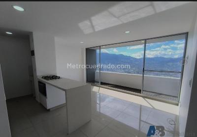 Apartamento de 2 alcobas en venta en Las Lomitas, Sabaneta, 70 m² · foto 5 de 11