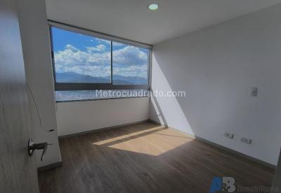 Apartamento de 2 alcobas en venta en Las Lomitas, Sabaneta, 70 m² · foto 7 de 11