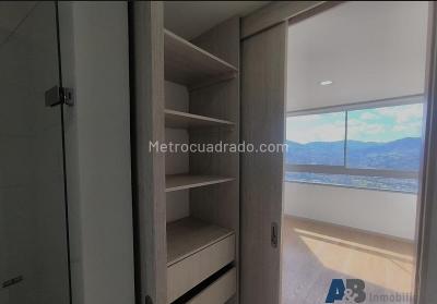 Apartamento de 2 alcobas en venta en Las Lomitas, Sabaneta, 70 m² · foto 8 de 11