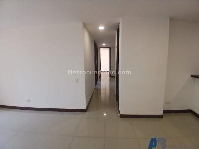 Apartamento de 3 alcobas en arriendo en El Esmeraldal, Envigado, 105 m² · foto 7 de 20
