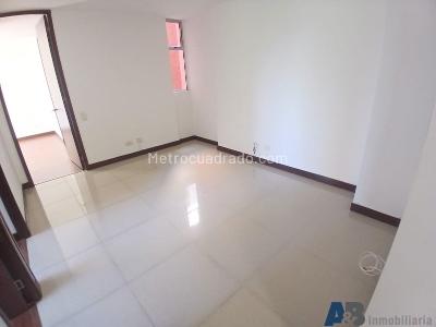 Apartamento de 3 alcobas en arriendo en El Esmeraldal, Envigado, 105 m² · foto 9 de 20