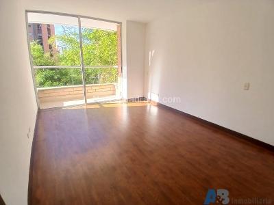 Apartamento de 3 alcobas en arriendo en El Esmeraldal, Envigado, 105 m² · foto 12 de 20
