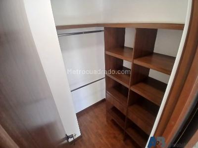 Apartamento de 3 alcobas en arriendo en El Esmeraldal, Envigado, 105 m² · foto 13 de 20