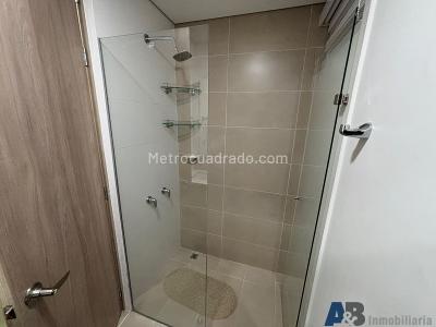Apartamento de 3 alcobas en venta en San Jose, Sabaneta, 70 m² · foto 7 de 20