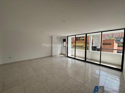 Apartamento de 3 alcobas en arriendo en Las Lomitas, Sabaneta, 105 m² · foto 6 de 17