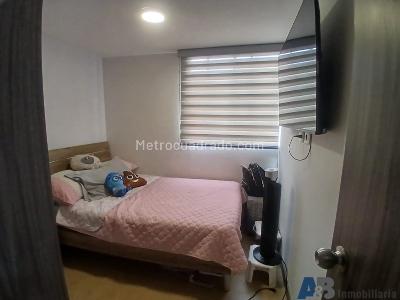 Apartamento de 2 alcobas en venta en Calasanz, Medellín, 66 m² · foto 10 de 18