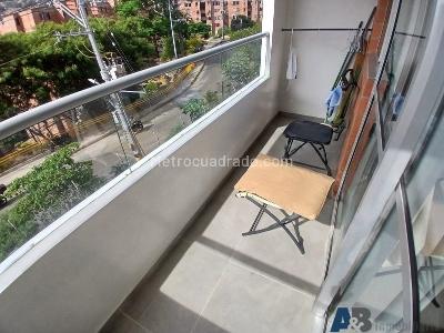 Apartamento de 2 alcobas en venta en Calasanz, Medellín, 66 m² · foto 16 de 18