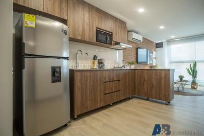 Apartamento en arriendo en Laureles, Medellín · foto 2 de 14