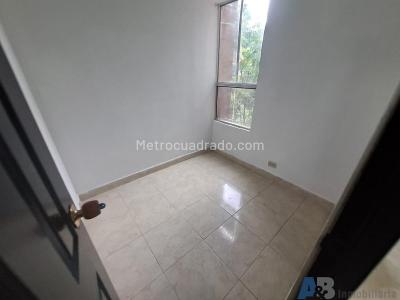 Apartamento en venta en San Javier, Medellín · foto 10 de 13