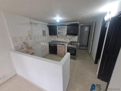 Apartamento en venta en San Javier, Medellín · foto 4 de 13
