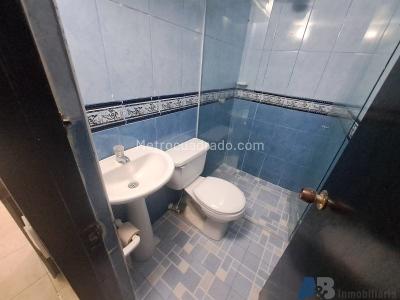 Apartamento en venta en San Javier, Medellín · foto 7 de 13