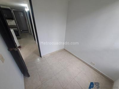 Apartamento en venta en San Javier, Medellín · foto 8 de 13