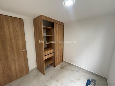 Apartamento en venta en San Antonio De Prado, Medellín · foto 11 de 13