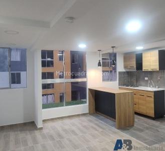Apartamento en venta en San Antonio De Prado, Medellín · foto 4 de 13