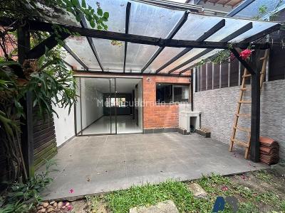 Casa de 3 alcobas en arriendo en Cumbres, Envigado, 160 m² · foto 20 de 20
