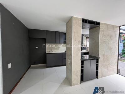 Casa de 3 alcobas en arriendo en Cumbres, Envigado, 160 m² · foto 5 de 20