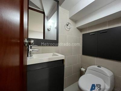 Casa de 3 alcobas en arriendo en Cumbres, Envigado, 160 m² · foto 6 de 20