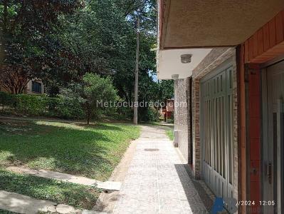 Apartamento de 2 alcobas en arriendo en Santa Monica, Medellín, 55 m² · foto 9 de 10