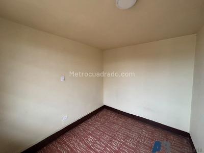 Casa de 2 alcobas en venta en El Pinal, Medellín, 66 m² · foto 9 de 13