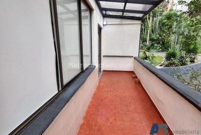 Apartamento de 4 alcobas en venta en El Poblado, Medellín, 156 m² · foto 4 de 18