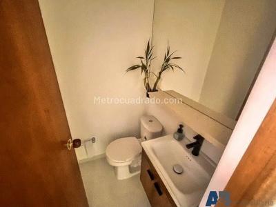 Casa de 4 alcobas en arriendo en Tierra Prometida, Envigado, 200 m² · foto 13 de 20