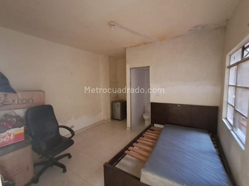 Casa de 1 Alcoba en Boston, Medellín