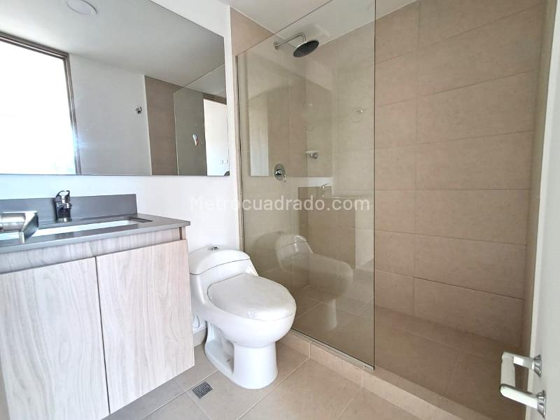 1BR Apartment in Cuatro Esquinas (40 m²) - 5